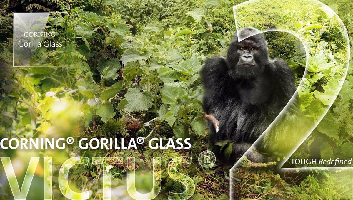 The new Gorilla Glass Victus 2 glass provides better protection against falls into concrete and asphalt surfaces