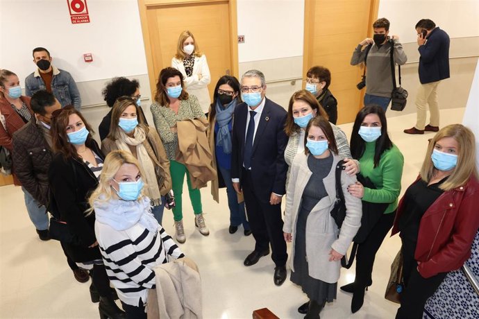 Francisco Salado destaca que, durante 2023, se destinarán 12,2 millones de euros a los centros asistenciales de la institución provincial, un 6,24% más que este año.