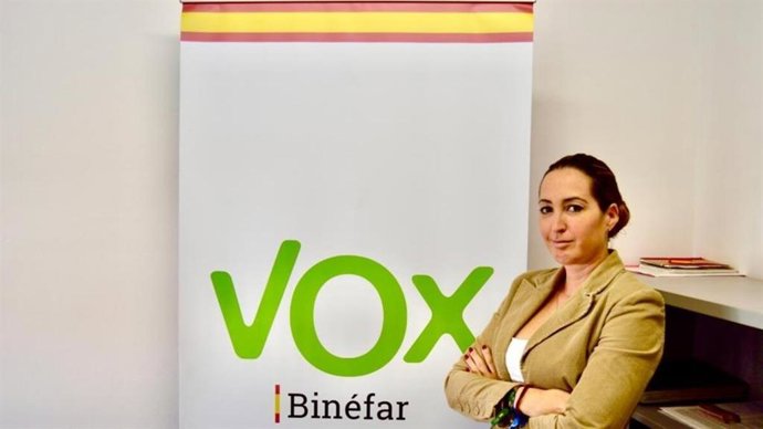 La consejera-portavoz del grupo de VOX en la Comarca de La Litera, Beatriz Oliván.
