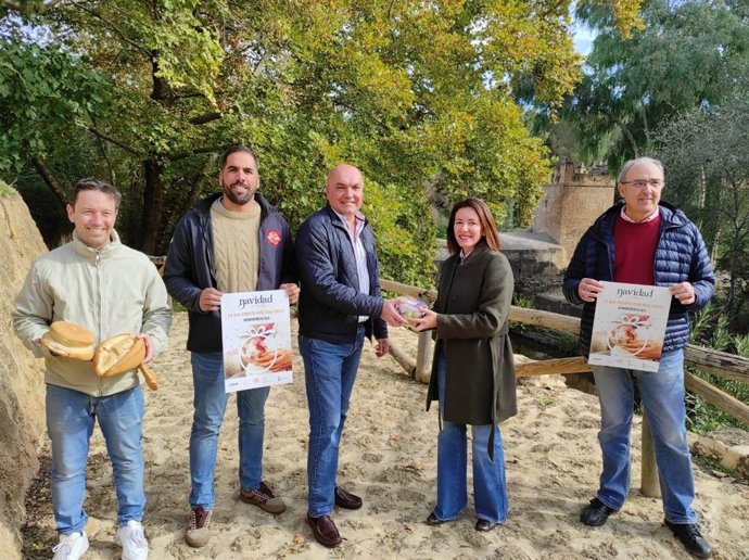 Presentación de la campaña 'Navidad en Alcalá. Lo que importa está muy cerca'.