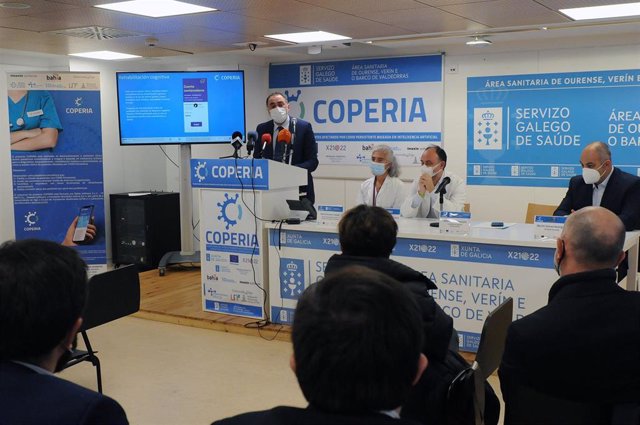 El conselleiro de Sanidade, Julio García Comesaña, en la presentación del proyecto Coperia