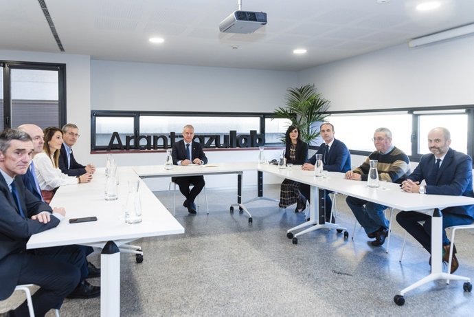 El Lehendakari asiste a la visita institucional al Laboratorio de Innovación Social-Arantzazulab