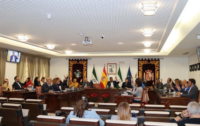 Mijas aprueba en pleno un plan de Salud Mental y de prevención los suicidios.