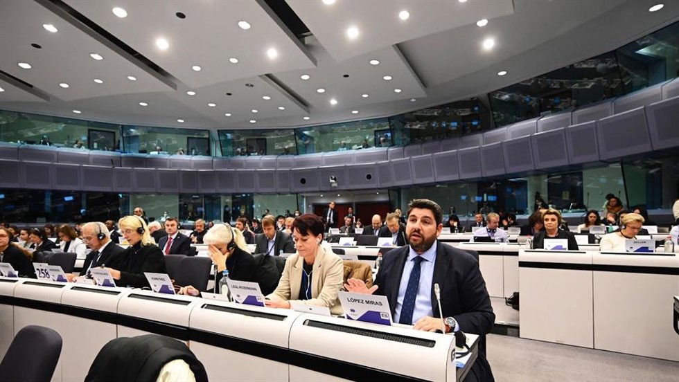 El presidente de la Comunidad, Fernando López Miras, participa en la sesión plenaria del Comité Europeo de las Regiones