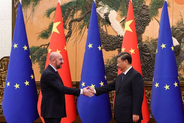 El presidente de China, Xi Jinping, recibe al presidente del Consejo Europeo, Charles Michel