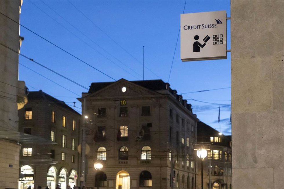 Archivo - Oficina de Credit Suisse en Ginebra