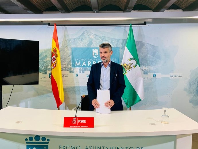 El portavoz del Grupo Municipal Socialista en Marbella (Málaga), José Bernal.
