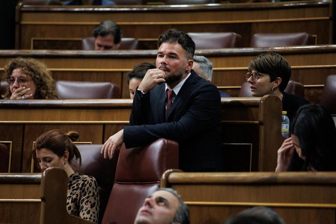 El portavoz parlamentario de ERC, Gabriel Rufián, en una sesión plenaria en el Congreso de los Diputados.
