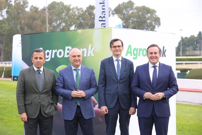 Encuentro anual de Caixabank con empresarios agrarios andaluces