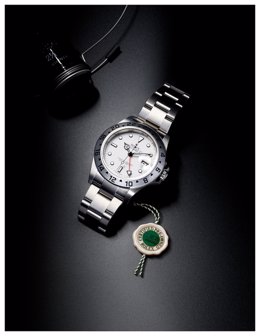 Reloj de segunda mano de la marca Rolex con certificado de autenticidad