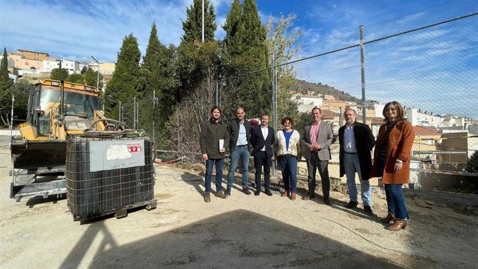 Vsita a las obras del nuevo aparcamiento en el barrio de San Felipe