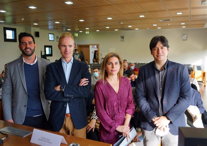 Archivo - Rubén Hidalgo, director de Capsa Vida; José Armando Tellado, director general de Capsa Food; Cristina Fanjul, directora del CEEI, y Borja Sánchez, consejero de Ciencia, Innovación y Universidad.