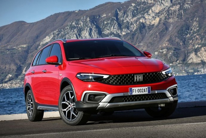 Archivo - Edición especial del Fiat (Tipo) RED