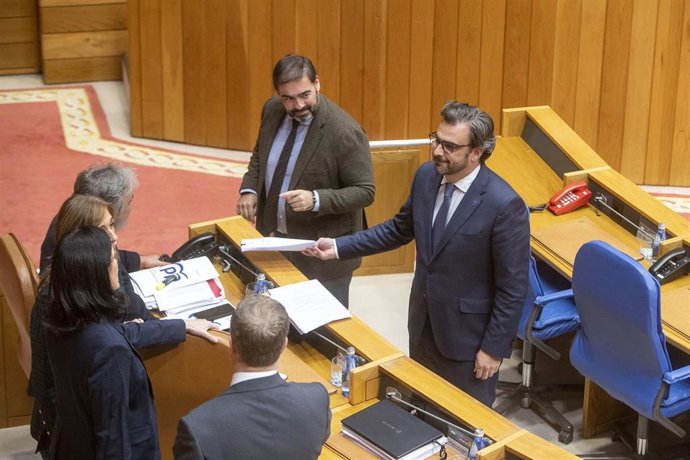 O vicepresidente segundo e conselleiro de Presidencia, Xustiza e Deportes, Diego Calvo, comparecerá a petición propia no Pleno para informar das liñas xerais de actuación do seu departamento.