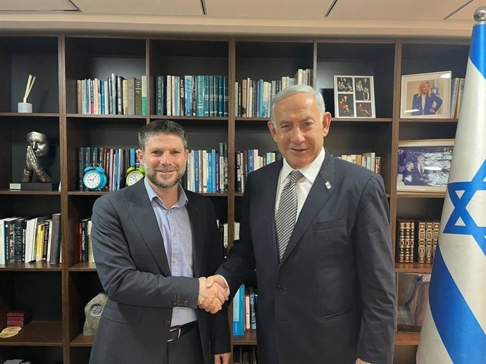 El primer ministro designado de Israel, Benjamin Netanyahu, y el líder de Sionismo Religioso, Bezalel Smotrich