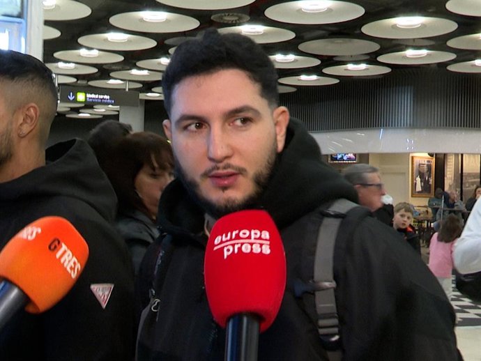 OMAR MONTES LLEGA A ESPAÑA