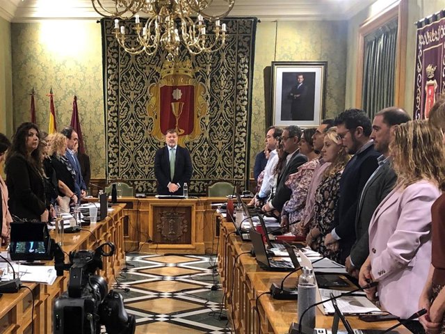 Archivo - Pleno en el Ayuntamiento de Cuenca