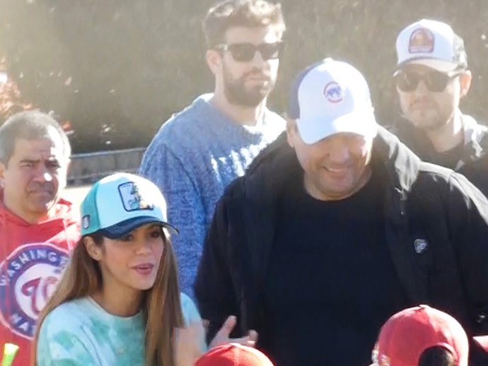 Shakira y Gerard Piqué, durante el último partido de béisbol de su hijo Milan
