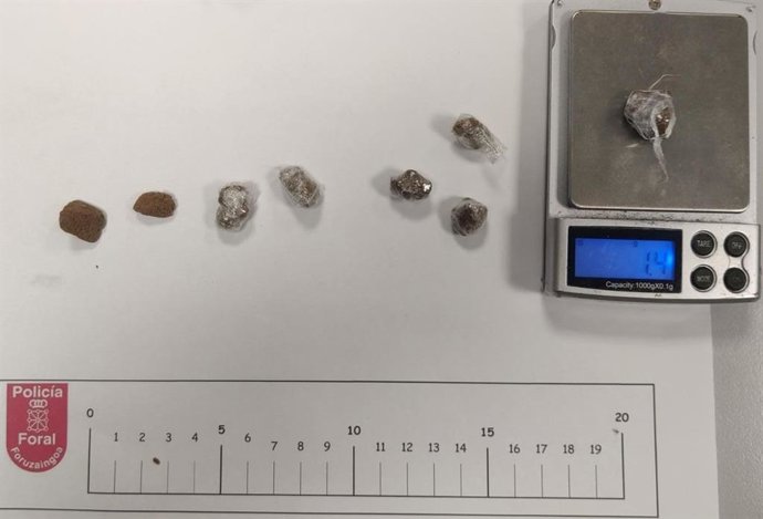 Porciones de droga intervenidas.
