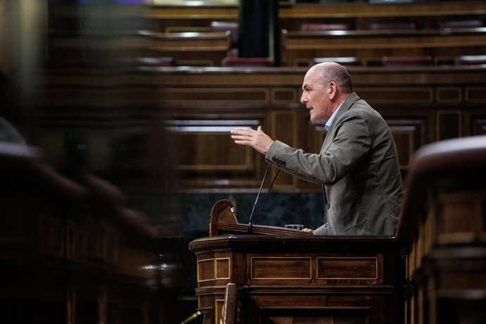 Archivo - El diputado del PNV Joseba Agirretxea.