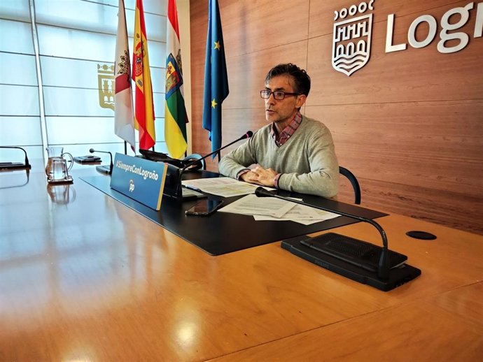 El concejal del PP Pablo Santaolalla