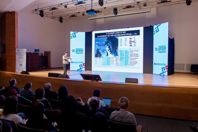 Dr. Stephen Shore, Adelphi University professor. Image rce: Bulat Utemuratov Foundation