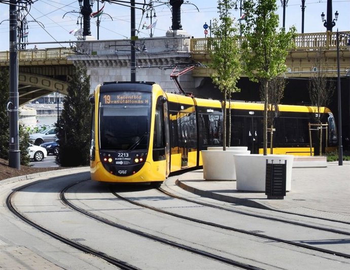 Archivo - Imagen de tranvía de CAF en Budapest