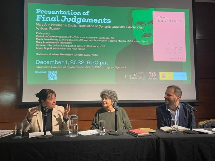 La Acadmia Valenciana de la Llengua (AVL) ha presentado en Nueva York 'Final Judgements', la traducción al inglés de la obra 'Consells, proverbis i insolncies' de Joan Fuster.