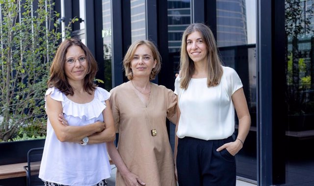 Las investigadoras Laura Núñez, Ana Cristina Silva y Patricia Sánchez.