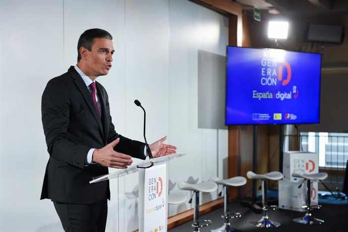 El presidente del Gobierno, Pedro Sánchez, interviene en la inauguración del acto de presentación del Pacto por la 'Generación Digital', en el Colegio Oficial de Arquitectos de Madrid, a 30 de noviembre de 2022, en Madrid (Foto de archivo).