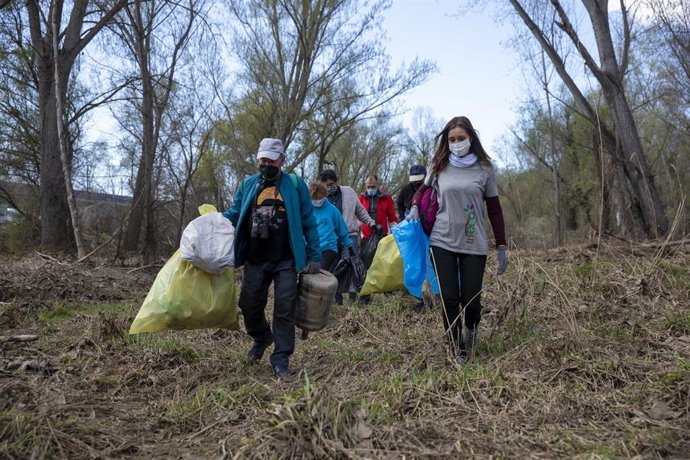 Voluntarios del Proyecto Libera.