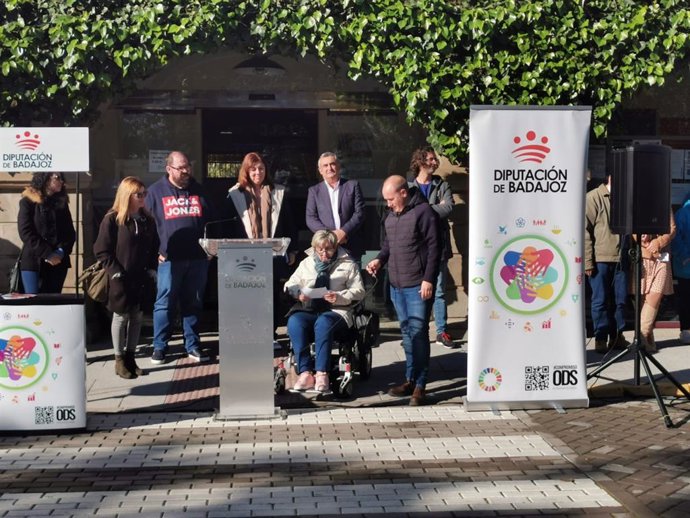 San Vicente de Alcántara celebra el Día Internacional de las Personas con Discapacidad.