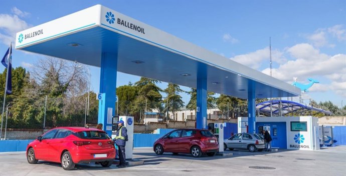 La compañía de venta al por menor de carburantes en España, Ballenoil