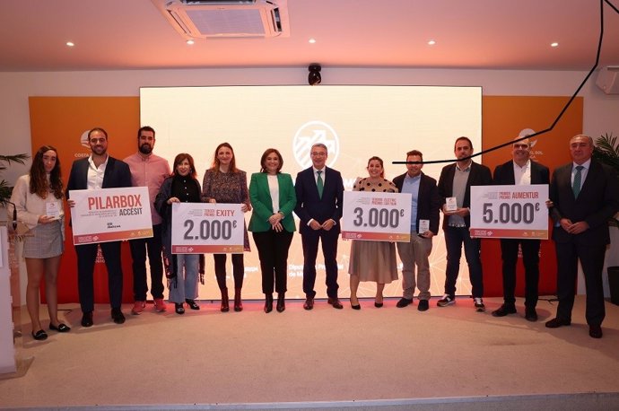 Los proyectos premiados en la V edición de los Premios de Iniciativas Turísticas Emprendedoras han sido Aumentur, Electric Car Tour & App Málaga y Exity.