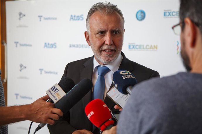 El presidente de Canarias, Ángel Víctor Torres