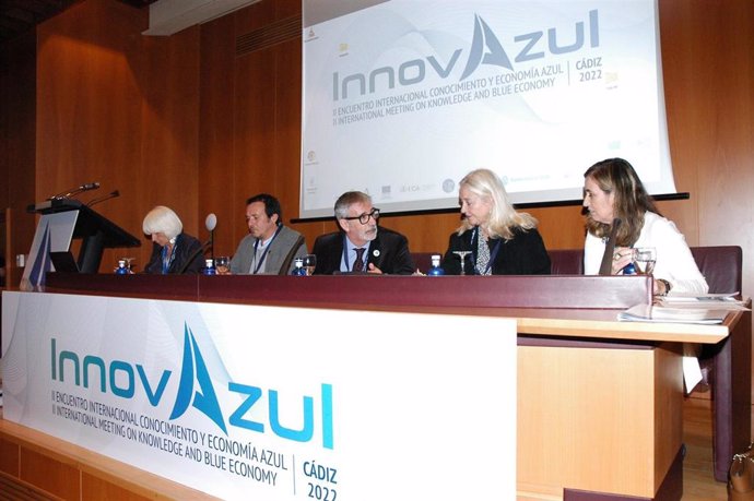 Mesa de clausura de Innovazul 2022 en Cádiz