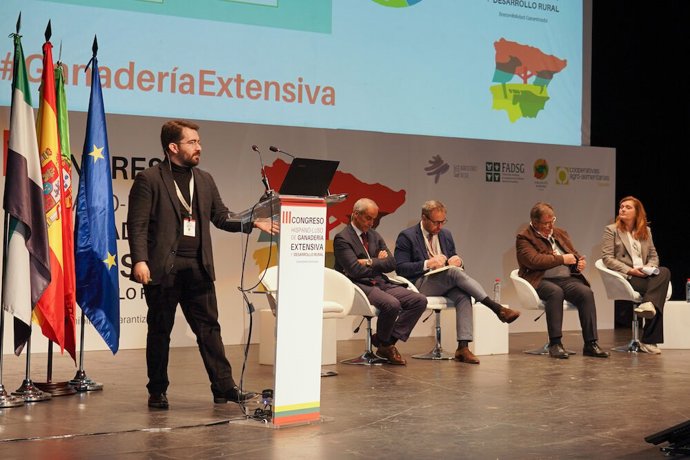 Participantes en el III Congreso Hispano-luso de Ganadería Extensiva.