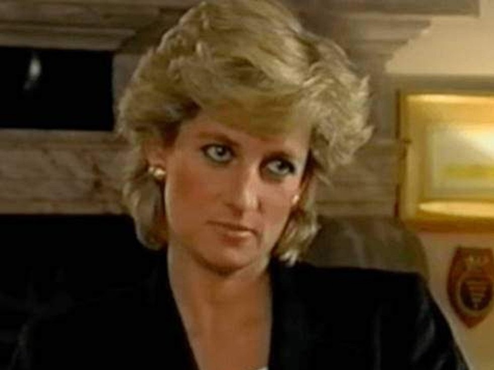 LADY DI EN SU ENTREVISTA CON LA BBC EL 20 DE NOVIEMBRE DE 1995