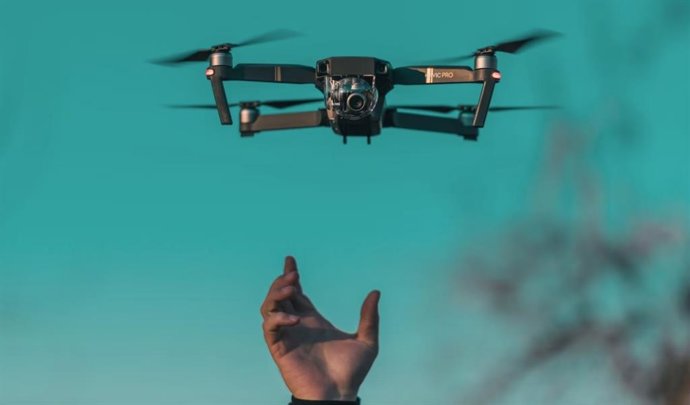 Dron