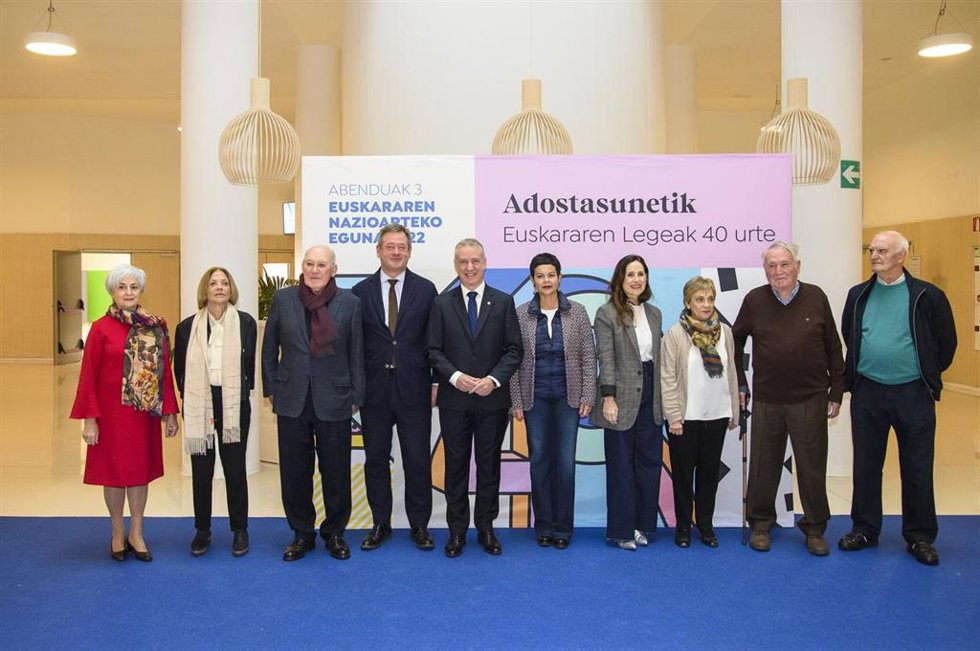 El lehendakari, Iñigo Urkullu, presidiendo el acto del Día del Euskera