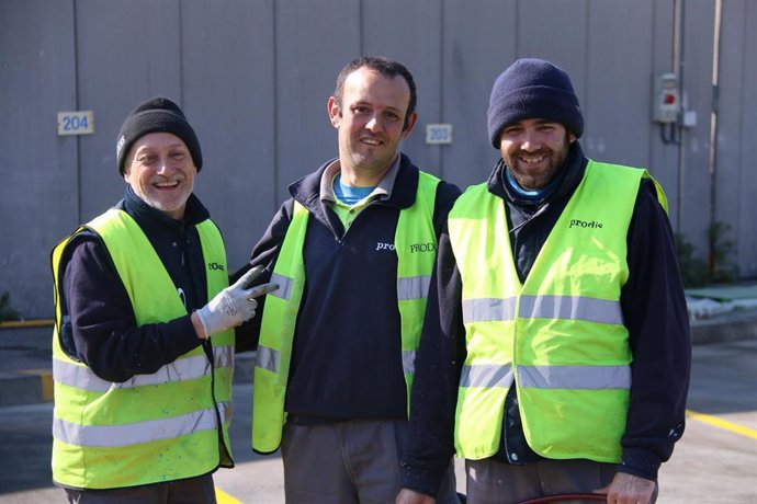 Archivo - El sector de la discapacidad pide proteger los puestos de trabajo tras el incremento del SMI