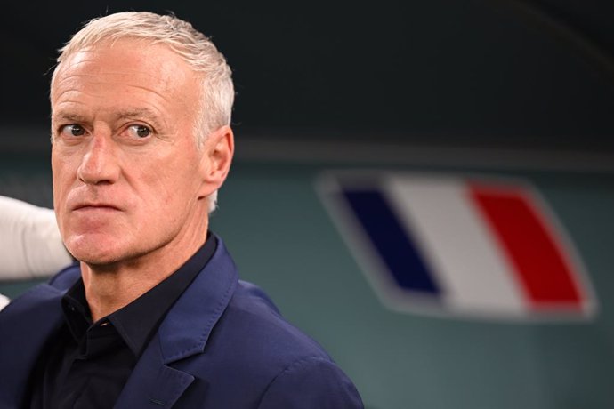 30 November 2022, Qatar, Al Rayyan: France head coach Didier Deschamps is seen prior to the start of the FIFA World Cup Group D soccer match between Tunisia and France at the Education City Stadium. Photo: Robert Michael/dpa