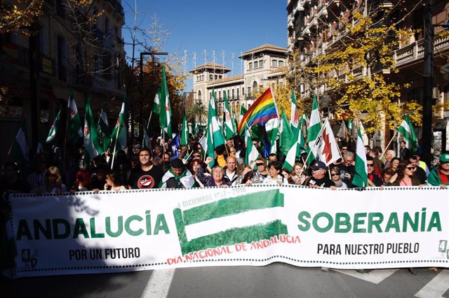 Archivo - Manifestación para conmemorar el 4 de diciembre y reclamar la soberanía para Andalucía organizada por la Plataforma 4D en 2018 (Foto de archivo).
