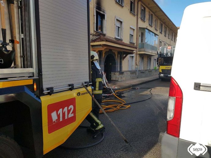 Imagen del incendio en Avilés.
