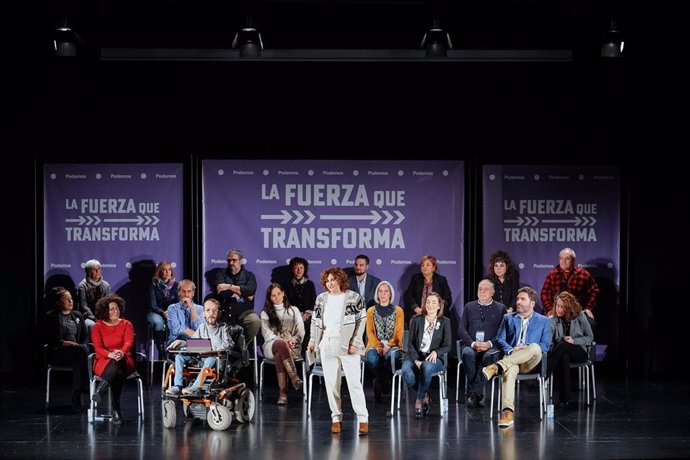El portavoz de Unidas Podemos en el Congreso de los Diputados, Pablo Echenique, participa en un acto político llamado La fuerza que transforma, en el centro cívico del barrio de Zabalgana