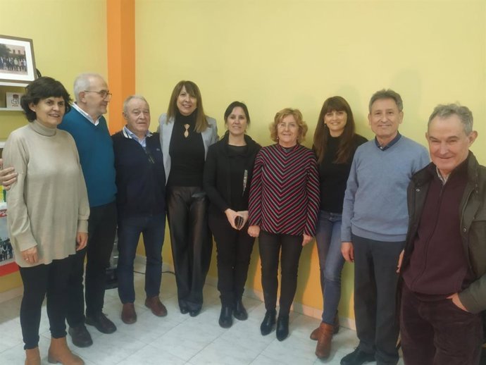 Los socialistas de Sabiñánigo reeligen a Berta Fernández como su candidata a la alcaldía.