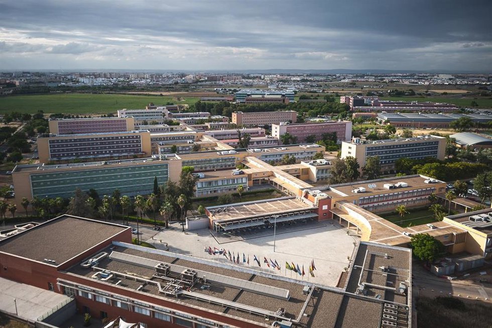 Archivo - Vista aérea del campus de la Pablo de Olavide.