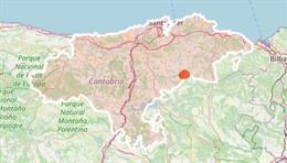 Mapa de Cantabria, con un punto rojo en el tramo cerrado del puerto de Lunada