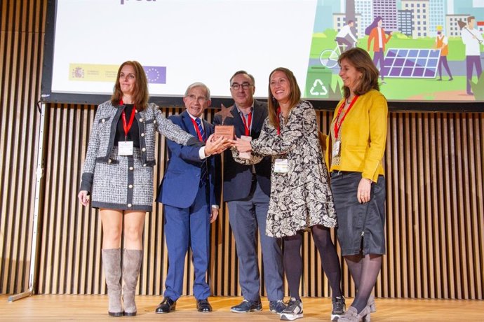 El proyecto 'Moai Labs' de la Junta, premiado en el acto anual de comunicación de los Fondos Feder en España