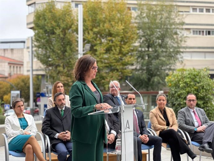 Catalina García destaca en Jaén que el 4D "reivindica el orgullo de ser andaluces y trabajar por un futuro mejor".